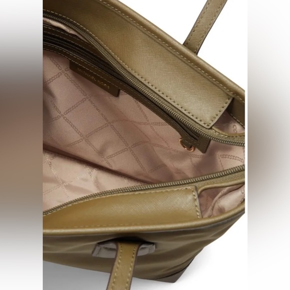 MICHAEL Michael Kors Jet Set Travel Large Packable Tote Black Olive new with tag - Picture 3 of 8